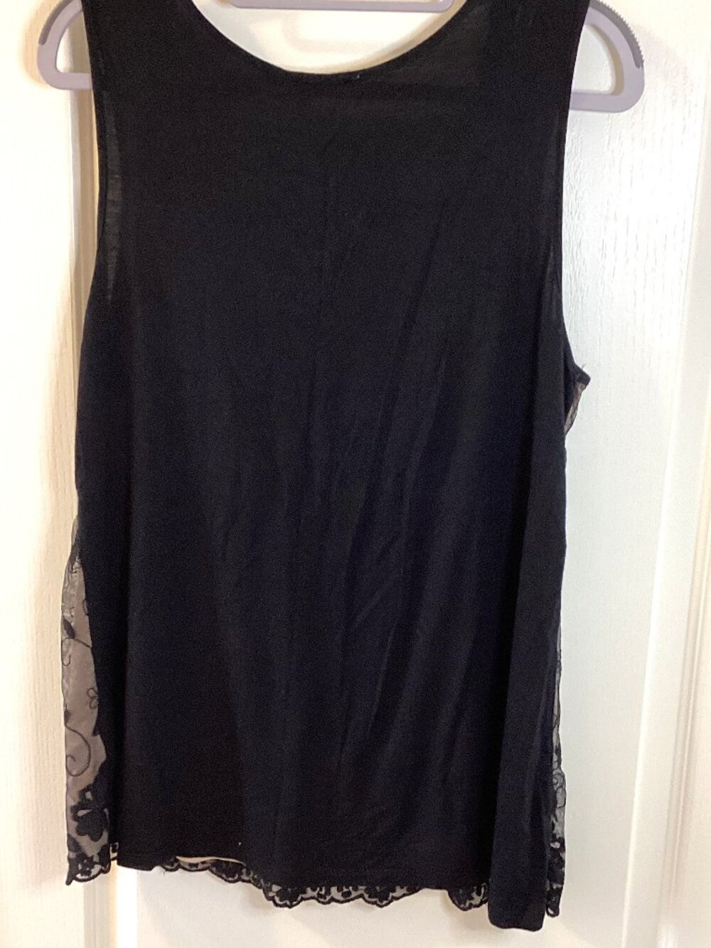 Ricki's Women's Black Lace Sleeveless Top Blouse Size L V-Neck - Picture 5 of 7